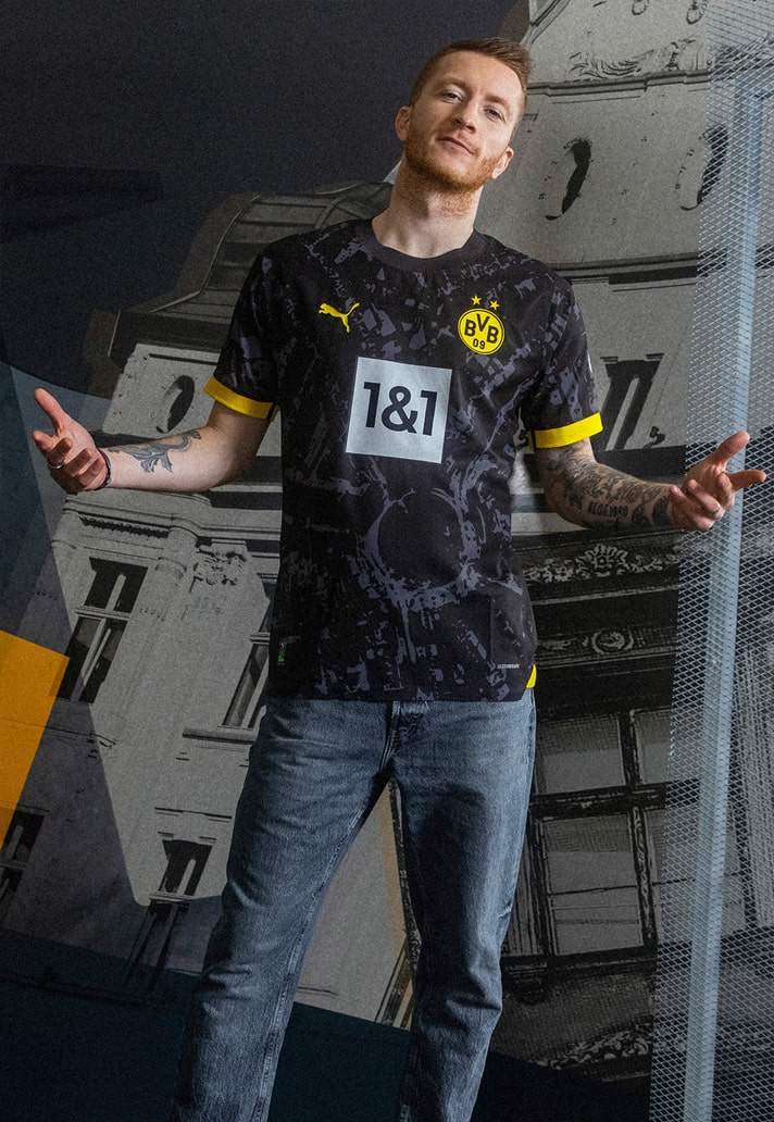 Borussia Dortmund Away Shirt 2023-2024.jpg