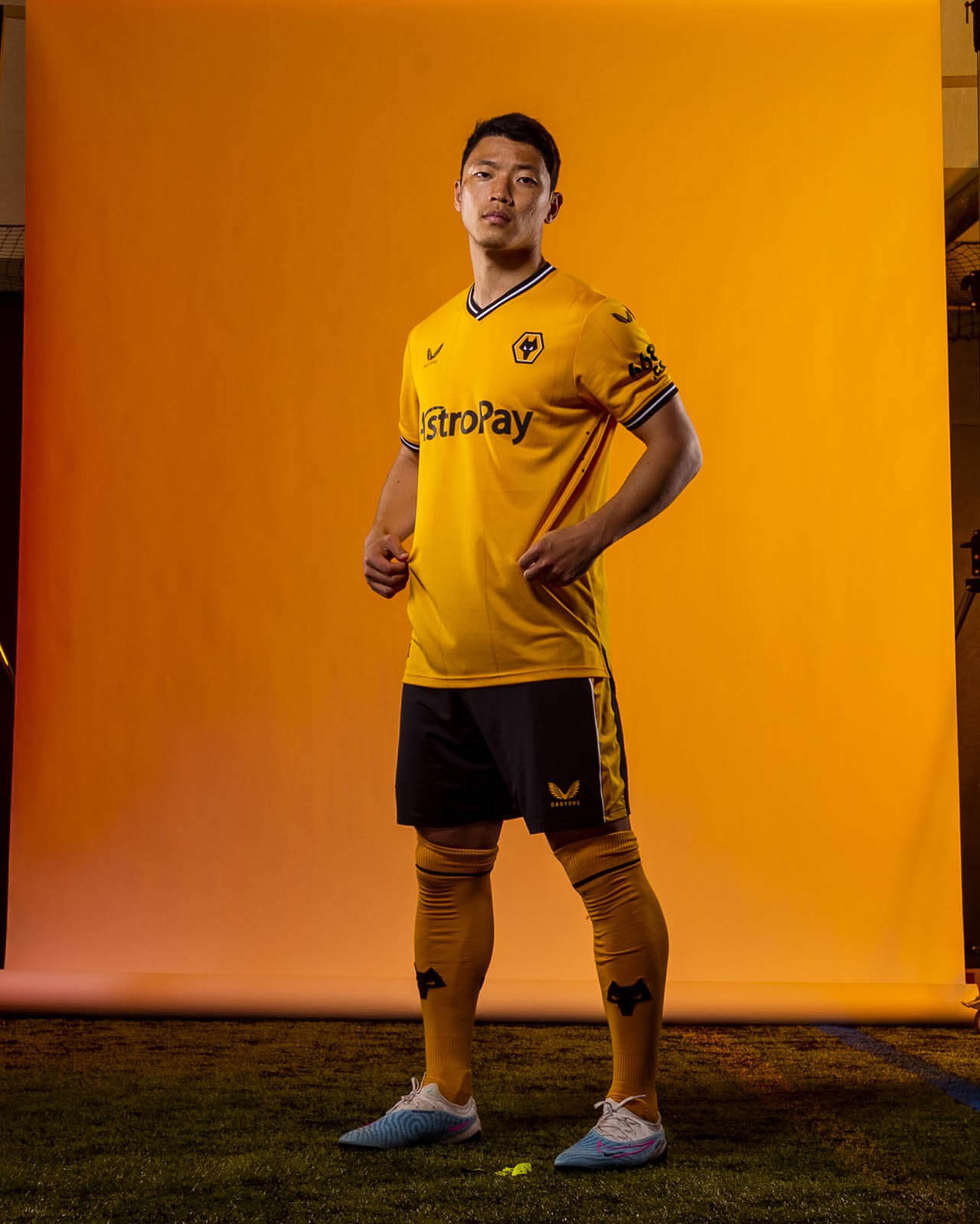 Camisa-titular-do-Wolverhampton-2023-2024-Castore-2.jpg